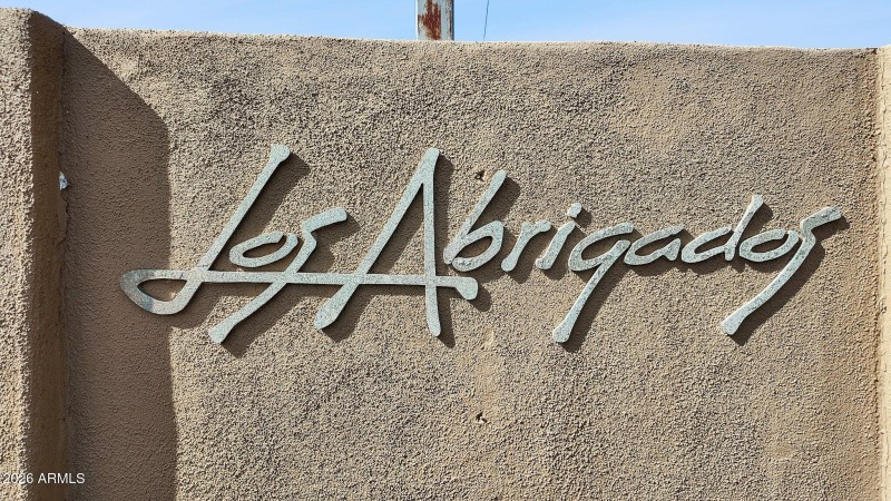 48-web-or-mls-8364-e-las-estancias-st