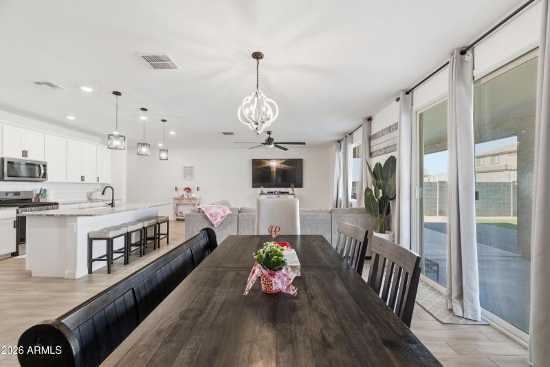 17168_W_Running_Deer_10