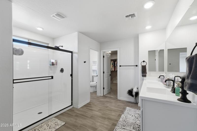 17168_W_Running_Deer_24