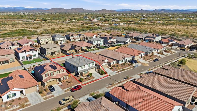 17168_W_Running_Drone_10