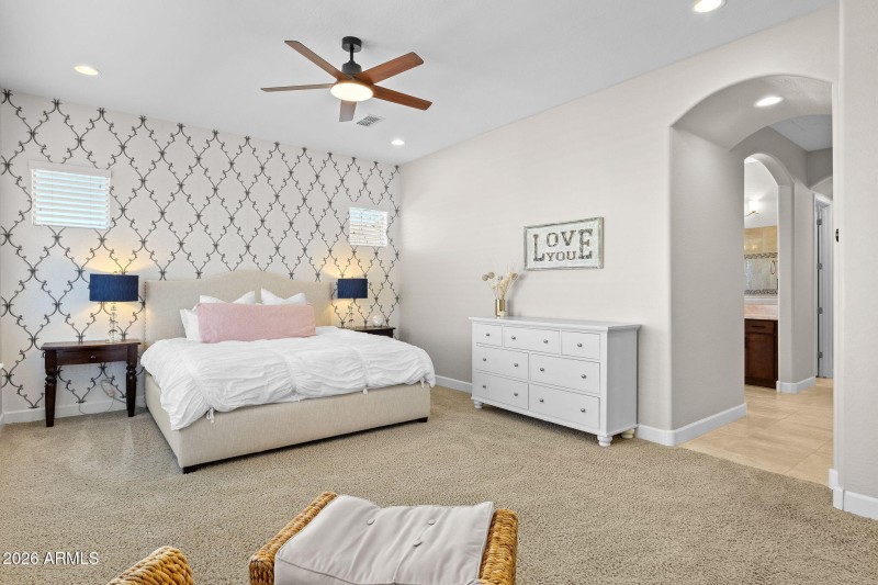 Spacious & bright primary suite