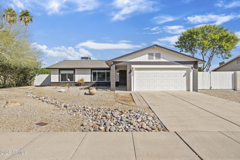 3630 E Marmora St Phoenix - 208