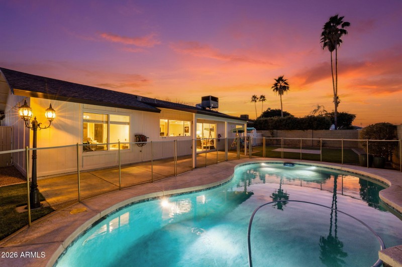 3630 E Marmora St Phoenix - 343 (2)