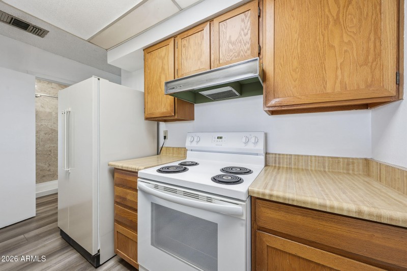 Studio Unit B Kitchen