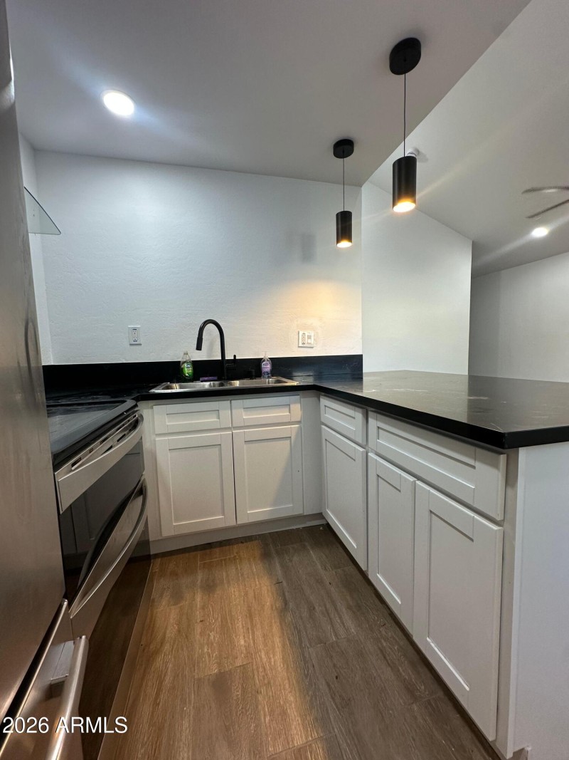 Unit B kitchen