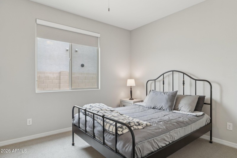 26-web-or-mls-5835-n-88th-ln