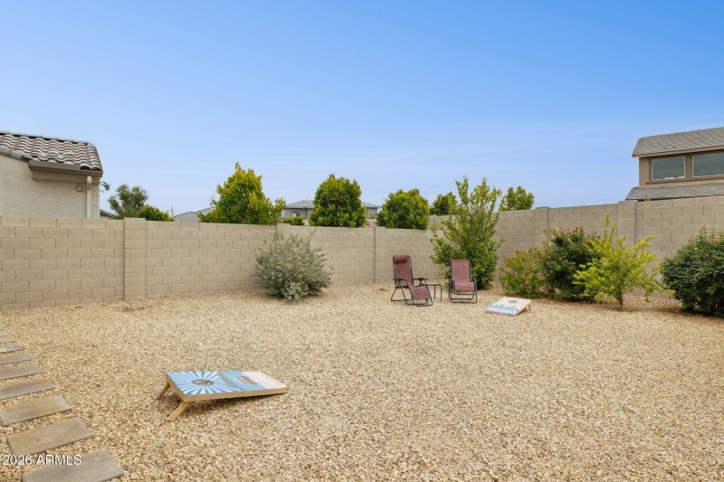 33-web-or-mls-5835-n-88th-ln