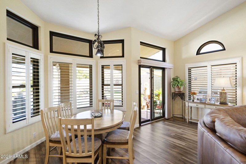 18-web-or-mls-DSC09367