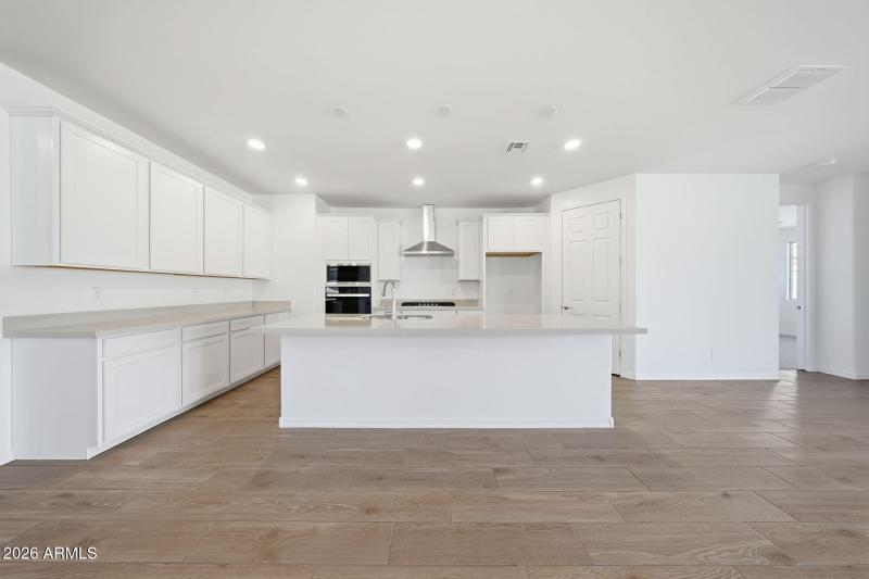 PHX_Empire Pointe_Lot 9055_Sepia_23042_K