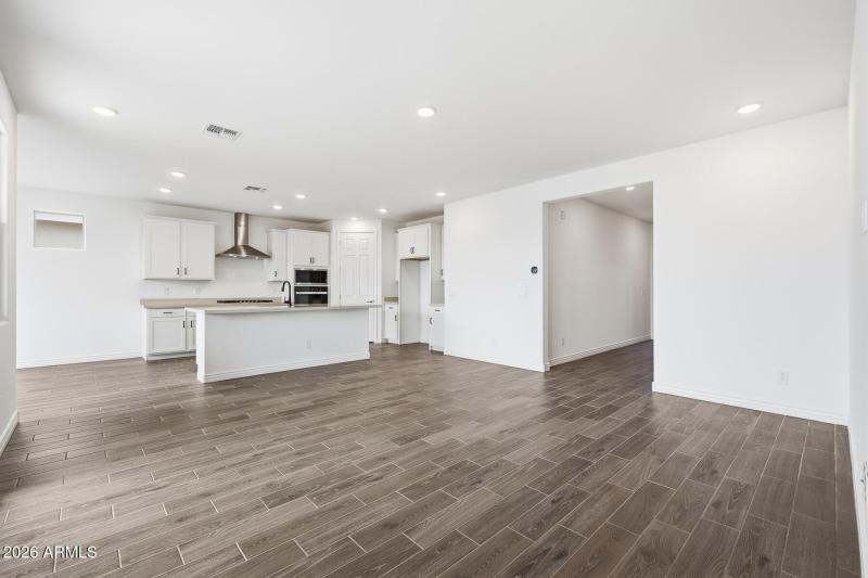 PHX_Miravida_Lot 1155_Ash_14825_Greatroo