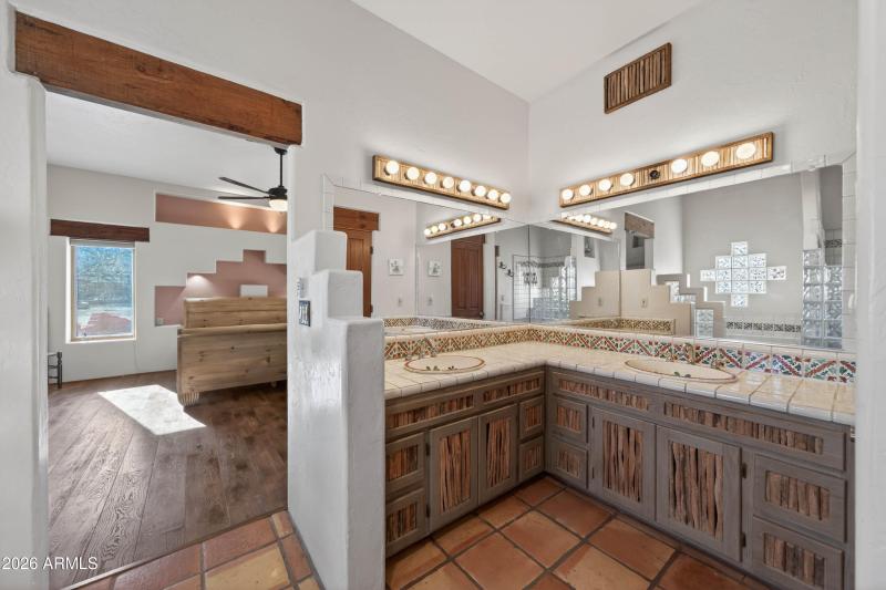 Interior - 5676 S Mir Way-23