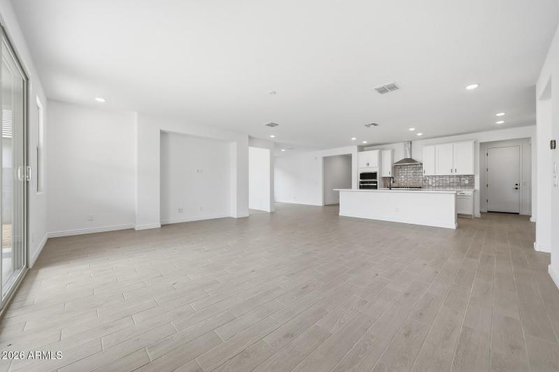 PHX_Miravida_lot 1037_Blush_14857_Greatr