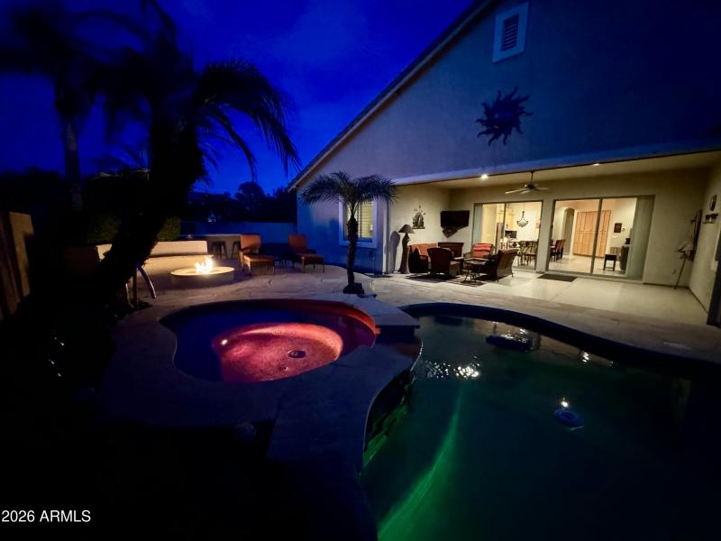 A4B0B556-7FD8-49A8-98FD-BD3E02F4CAA8