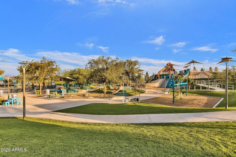 Gilbert Regional Park near The Bridges