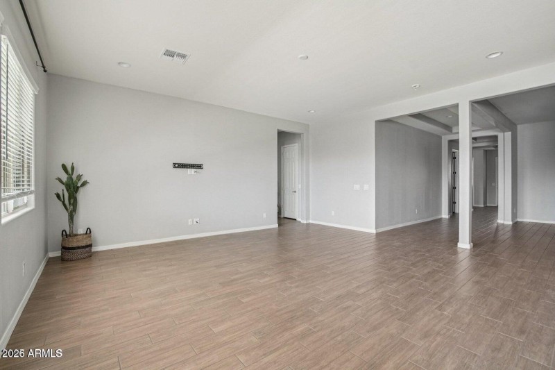 20250704221122794389000000-o