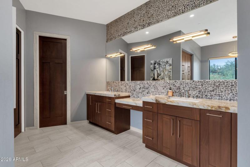 026_Primary Ensuite Bathroom