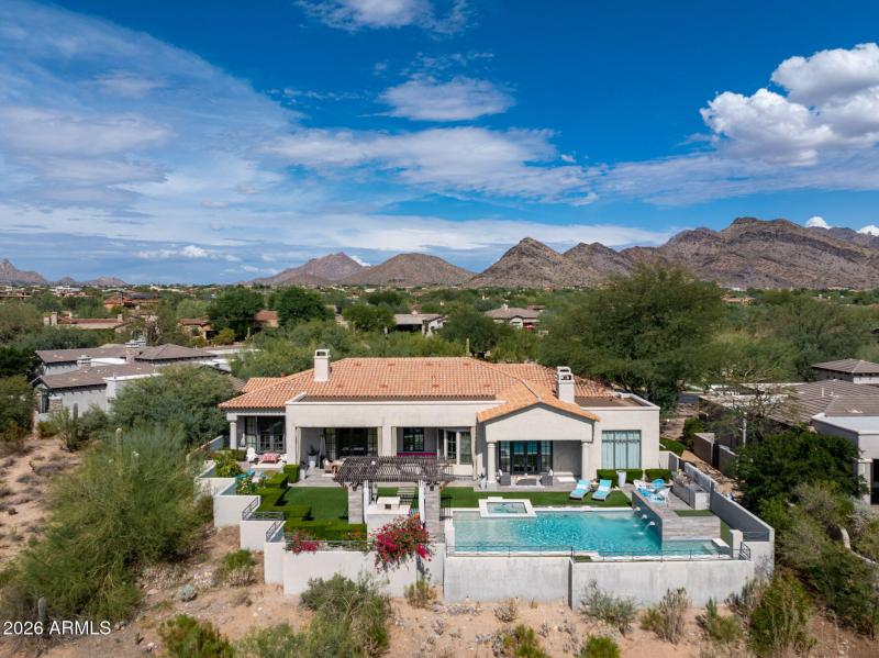 MLS - 9290 E Thompson Peak - 102 - Scott