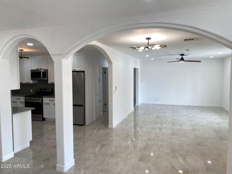 Living room and arches