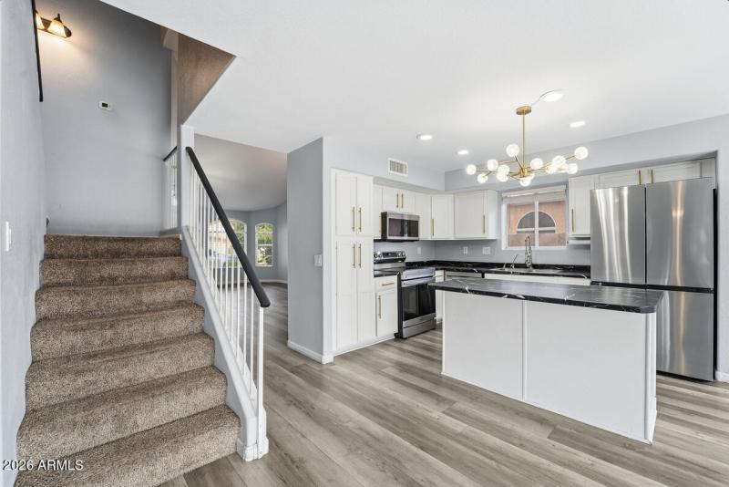 12523 W Roanoke Ave-33