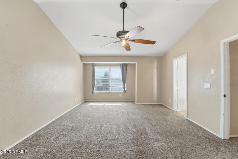 12523 W Roanoke Ave-37