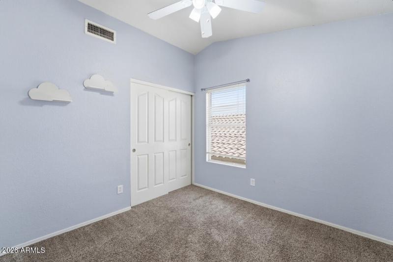 12523 W Roanoke Ave-43