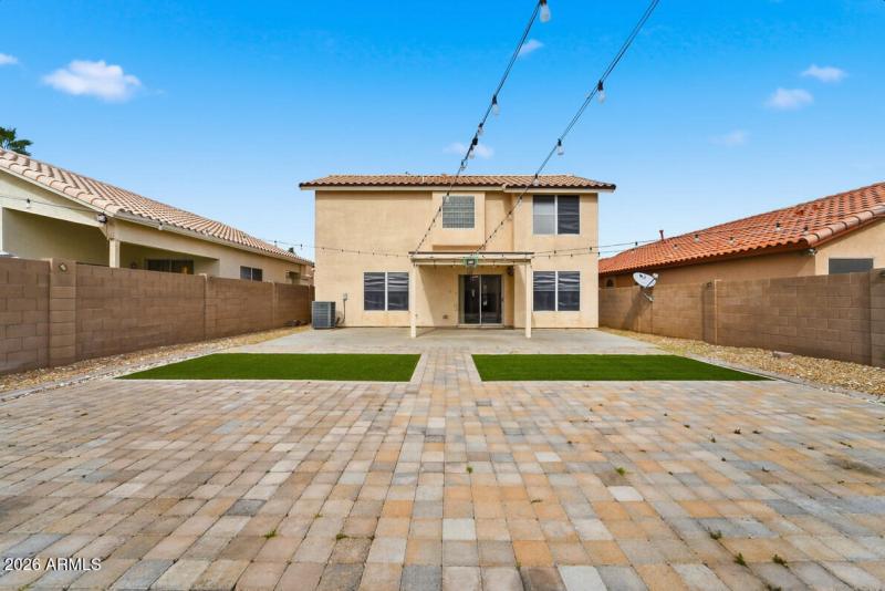 12523 W Roanoke Ave-58