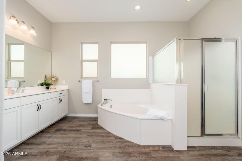 25954 N 103rd Dr - 27