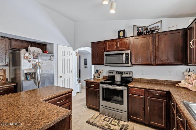 22258 W Twilight Trail-9