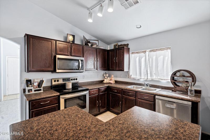 22258 W Twilight Trail-12