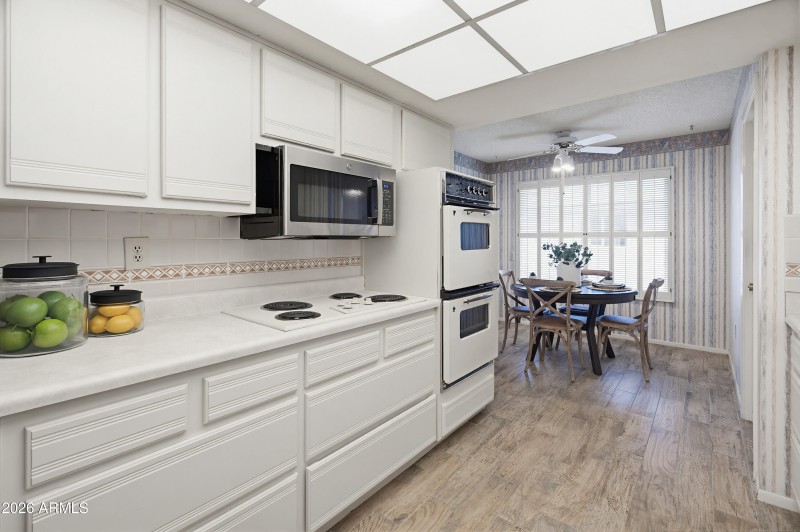 12926 W Shadow Hills Dr-24