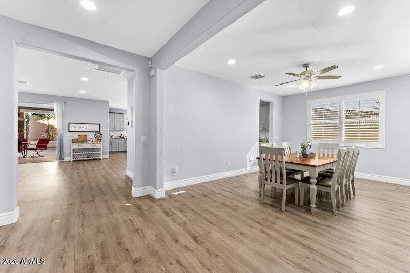 5317 S Axiom Interior (15)