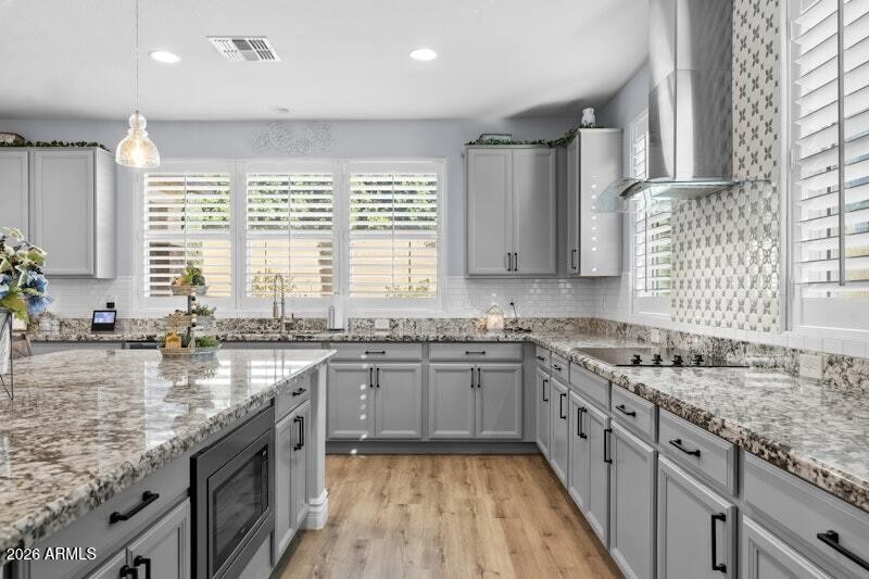 5317 S Axiom Interior (40)