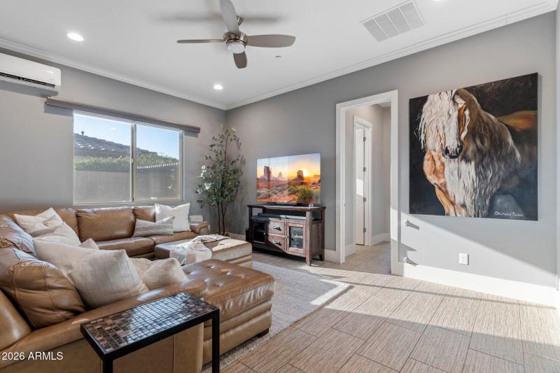 A Secondary Social Hub!