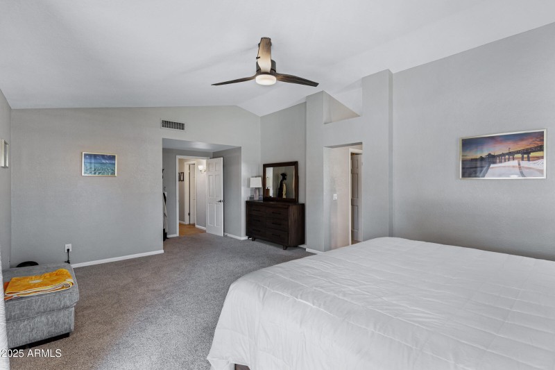 1231 E Sunburst Ln-28