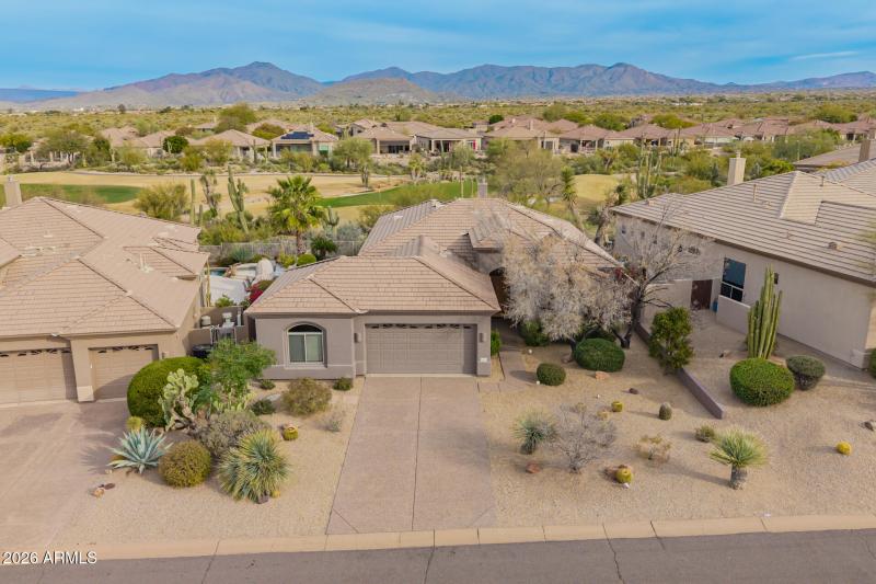 01 - Sandy Vista Drone