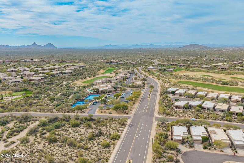 32 - Sandy Vista Drone