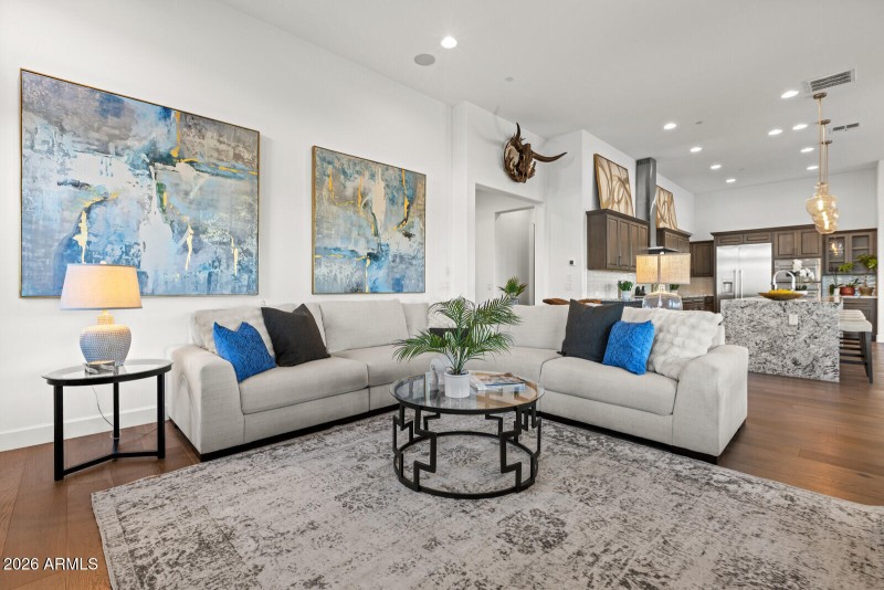 Open Kitchen to Great Room