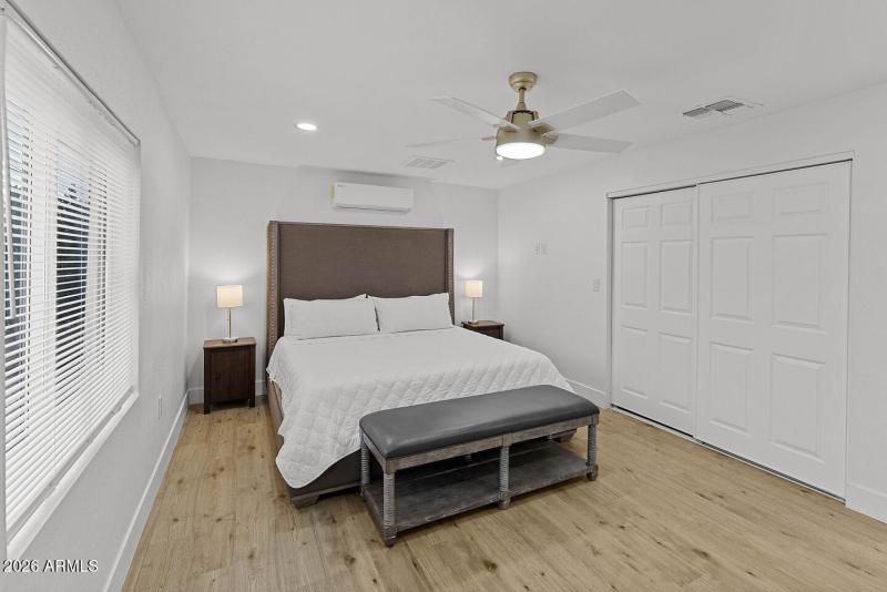 3296087449089477343-CR1-006