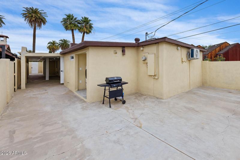 3296087449089477489-CR1-006