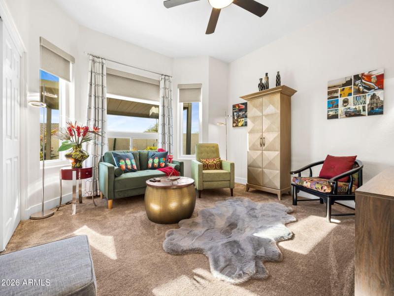 54-web-or-mls-38313 N 17th Way-56