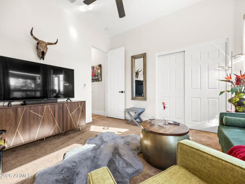 55-web-or-mls-38313 N 17th Way-55