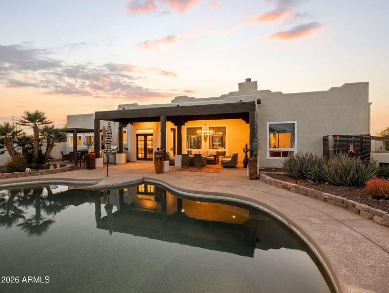 11-web-or-mls-38313 N 17th Way-7