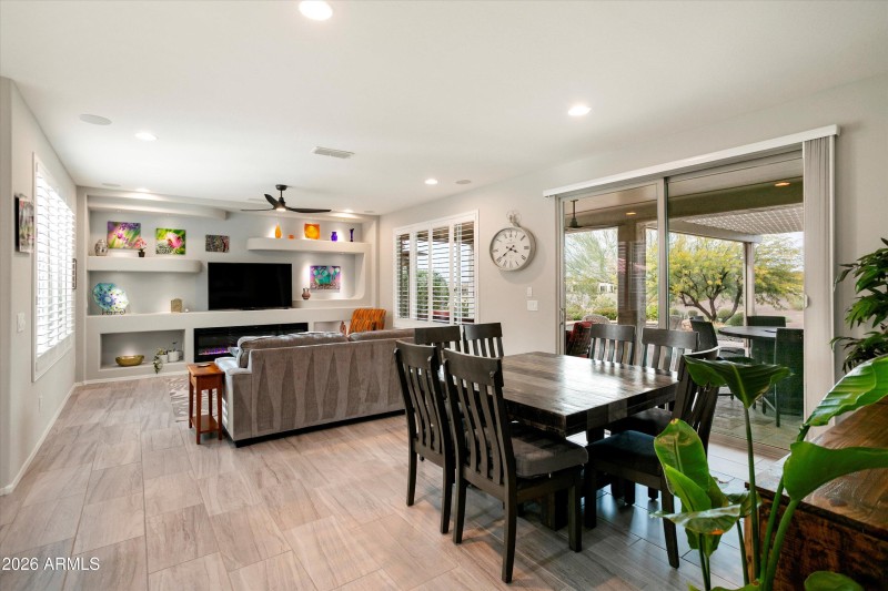 012-26784 W Oraibi Dr