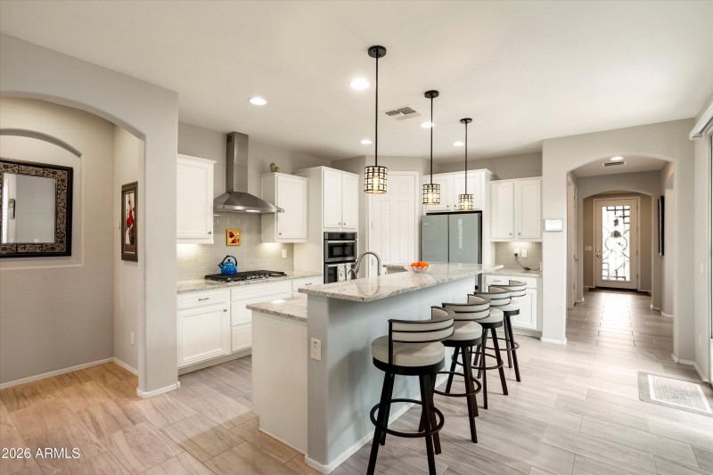 016-26784 W Oraibi Dr