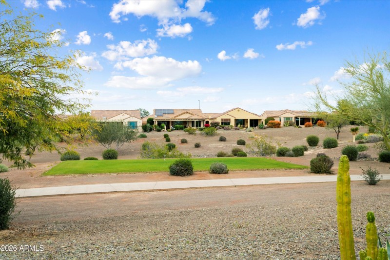 035-26784 W Oraibi Dr