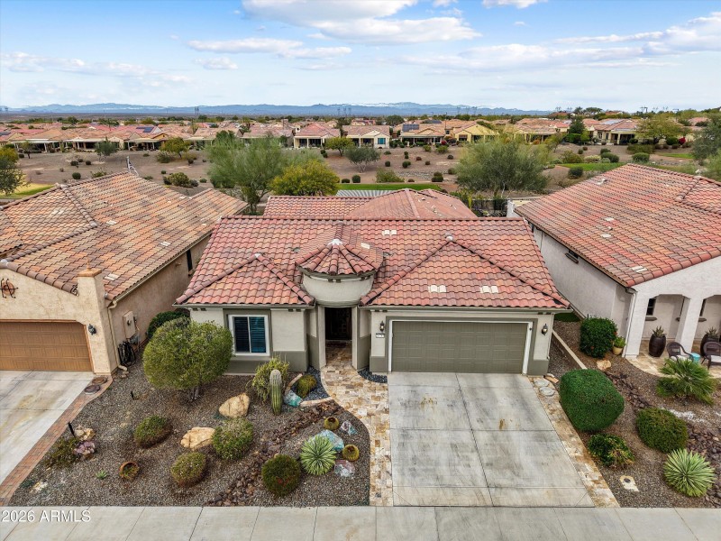 040-26784 W Oraibi Dr