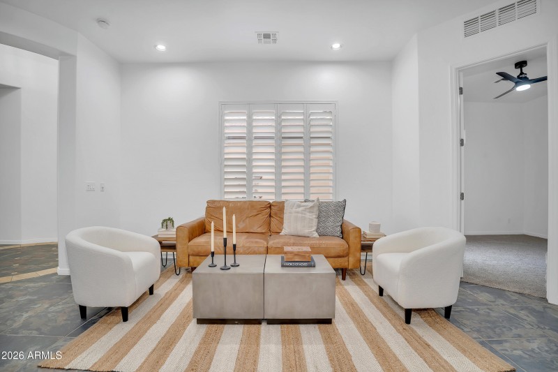 7-print-4756 E Ironhorse Rd-07