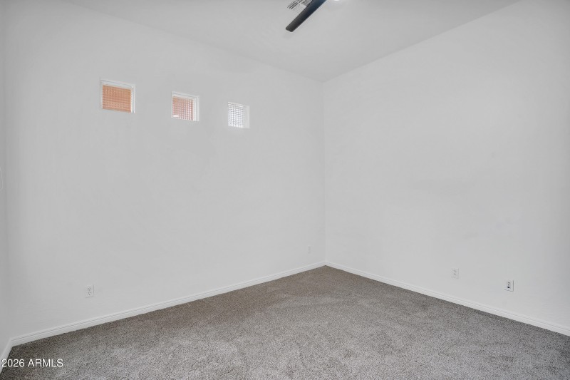 25-print-4756 E Ironhorse Rd-25