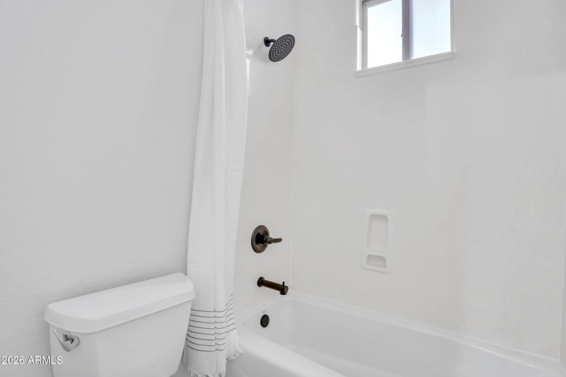 31-print-4756 E Ironhorse Rd-31