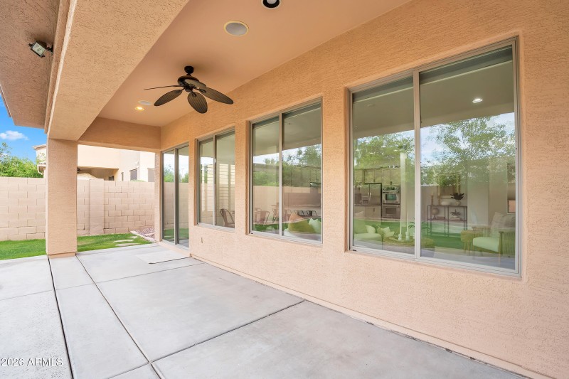 58-print-4756 E Ironhorse Rd-58